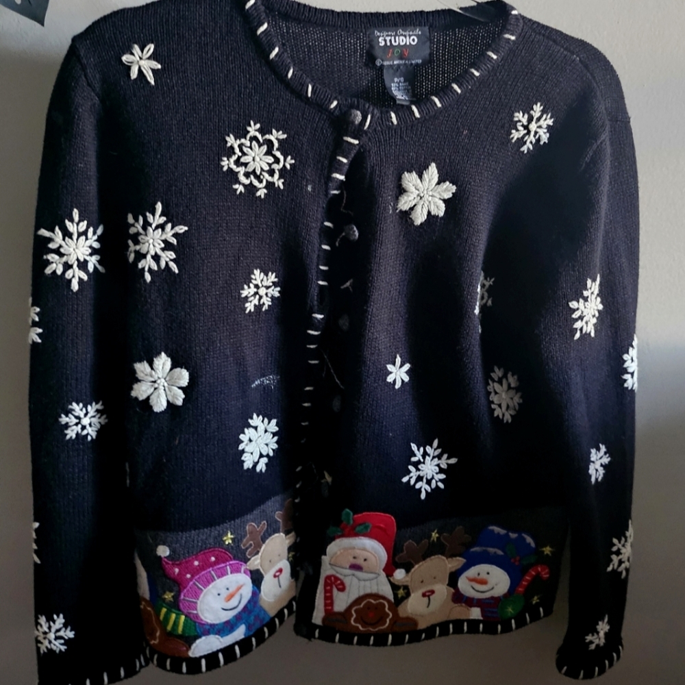 Cute but ugly Christmas sweater